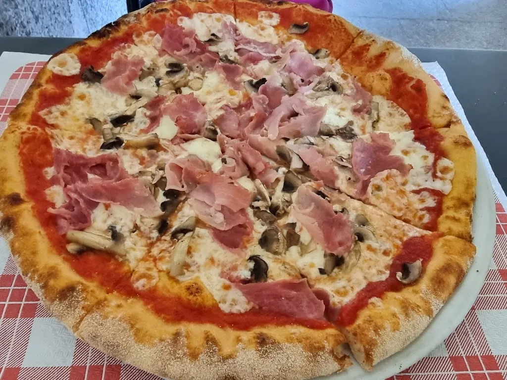 Menu_Pizzeria Mon Amour_Campofiorenzo-California_image_6