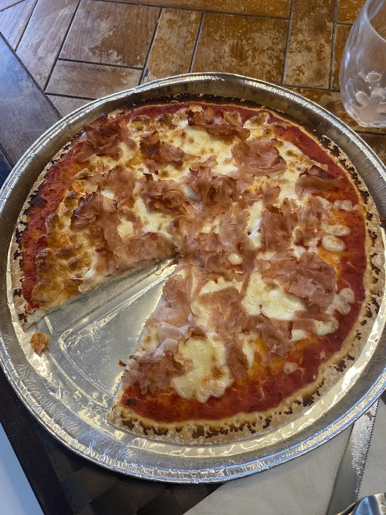 Priscilla Ghezzi_Pizzeria Mon Amour_Campofiorenzo-California_review