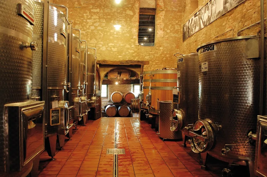 Agriturismo La Costa - Ristorante e Cantina - Cascina Galbusera Nera restaurant in Campofiorenzo-California