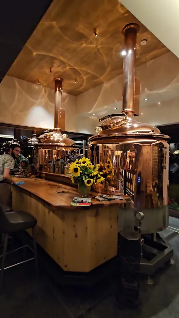 Rampeèr Birrificio Osteria_Campitello_slider_image_2