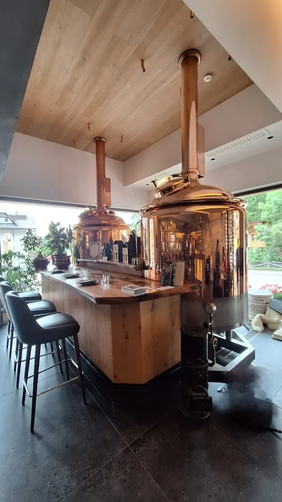 Rampeèr Birrificio Osteria_Campitello_slider_image_3