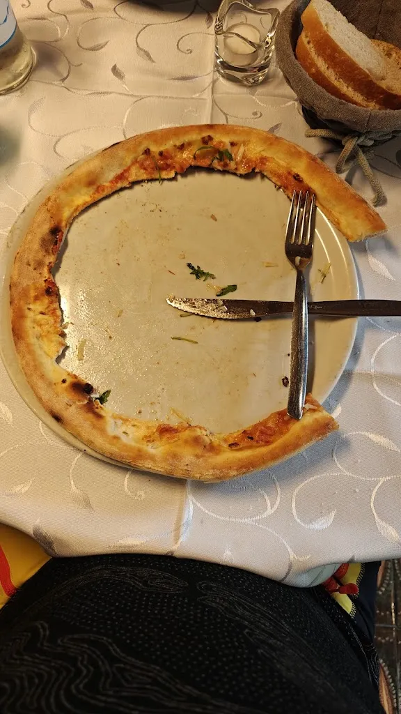 Damian Zapart_Ristorante Della Villa Restaurant_Campitello_review