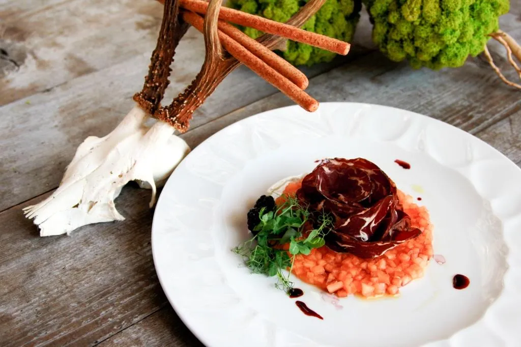 Ristorante Della Villa Restaurant_Campitello_slider_image_3