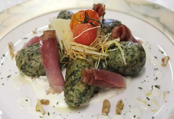 Bar Caffetteria Ladina_Campitello_slider_image_2