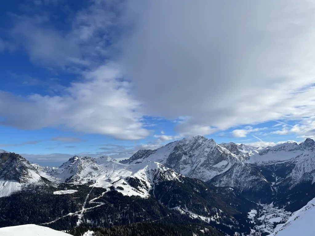 Alexander Koustov_Rifugio Des Alpes_Campitello_review