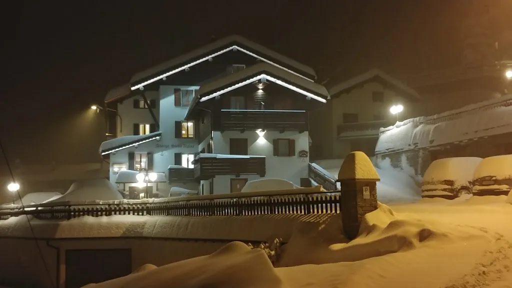 Albergo Ristorante Stella Alpina_Campodolcino_slider_image_1