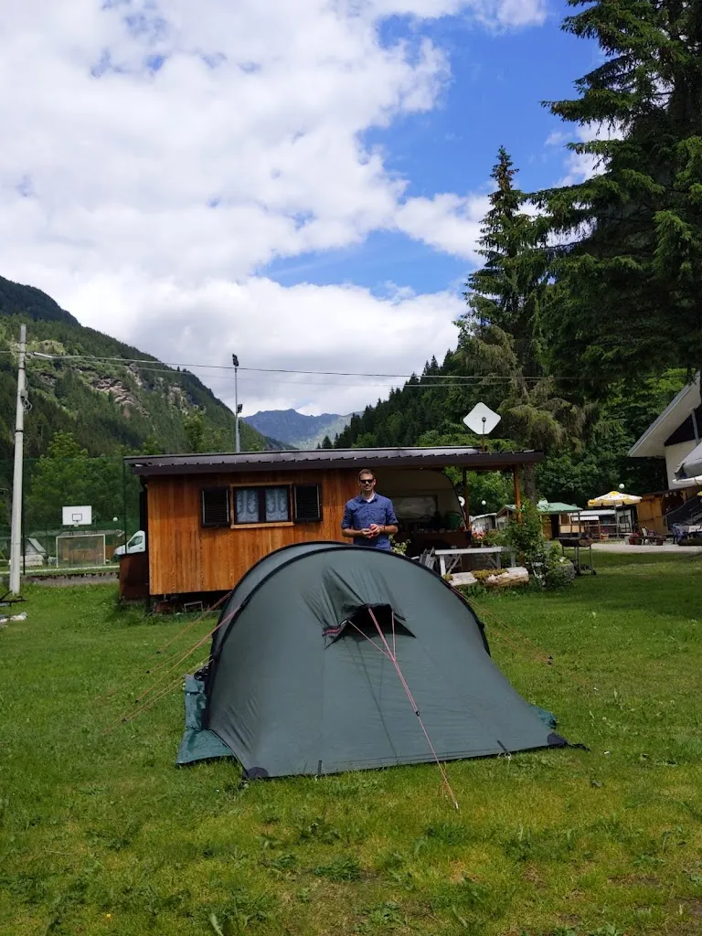 Pinar Pinzuti_Campodolcino Camping_Campodolcino_review