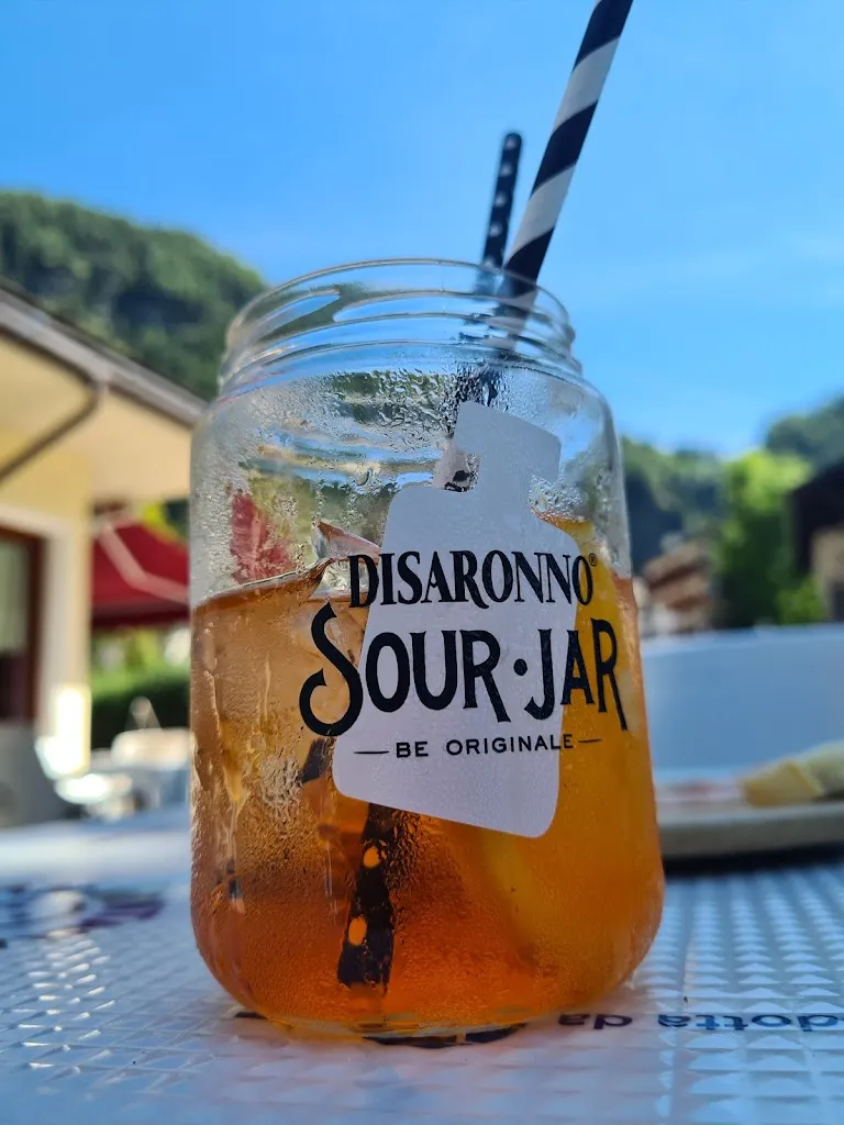 Paola Anomali_Coffee Once Upon a Time_Campodolcino_review