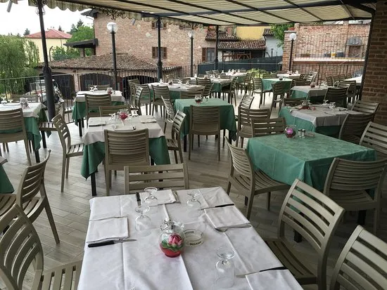 La Tinaia restaurant in Canneto Pavese