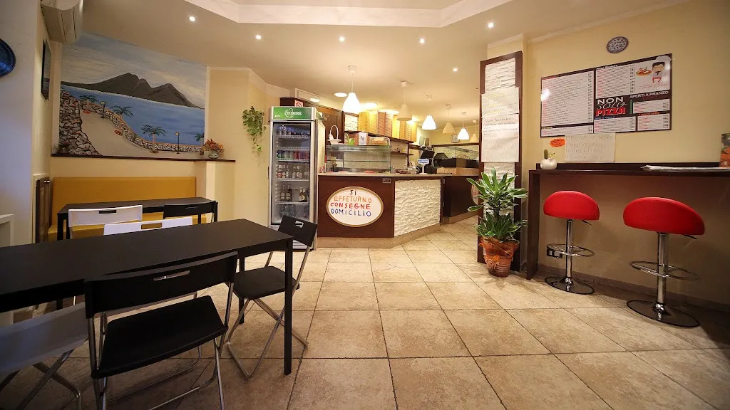 Non Solo Pizza Gi & Ma - Pizzeria Rosticceria Candia Lomellina Consegna a Domicilio restaurant in Candia Lomellina