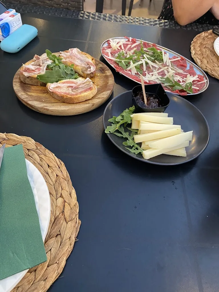 Menu_MACELLERIA E BRACERIA AL VITELLO D`ORO di Ventura Vincenzo_Acquaviva delle Fonti_image_7