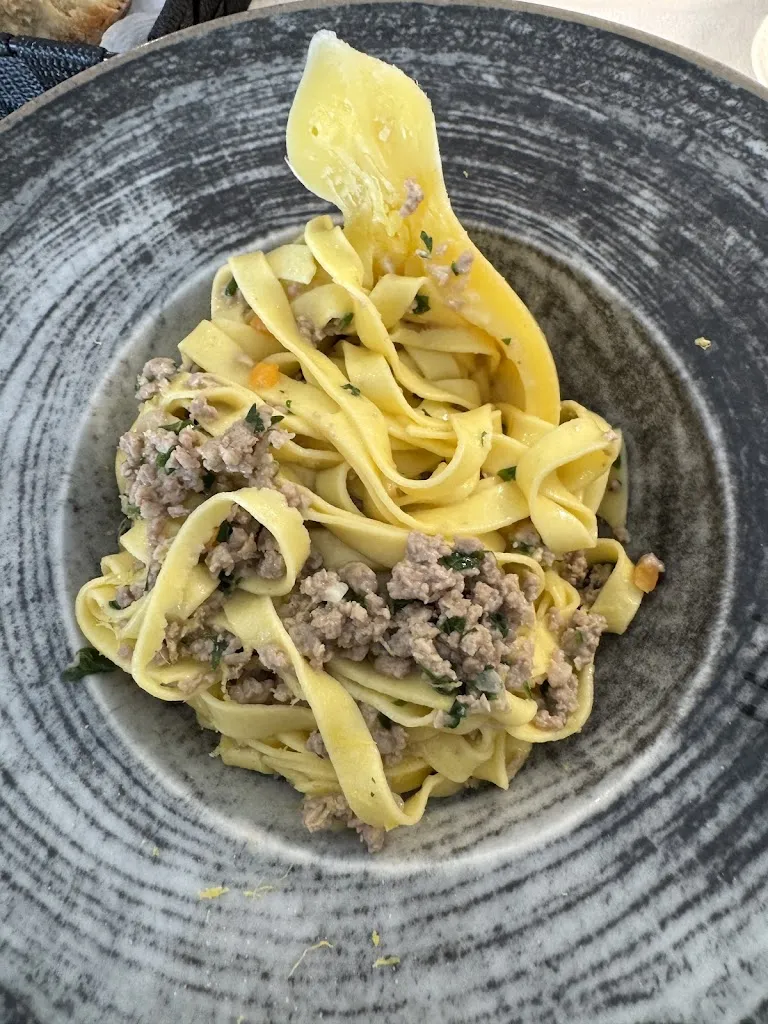 Gostyuzhev Maxim_Imperfetto restaurant_Cantalupo_review