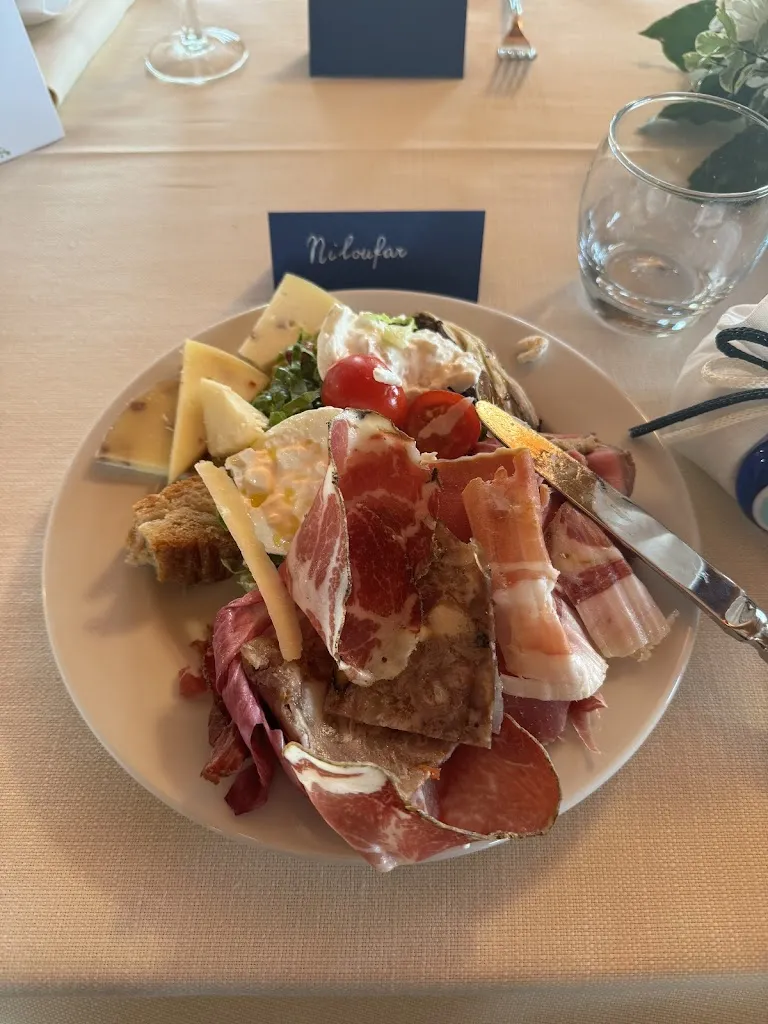 Niloufar Sigari_Locanda Cantalupo_Cantalupo_review