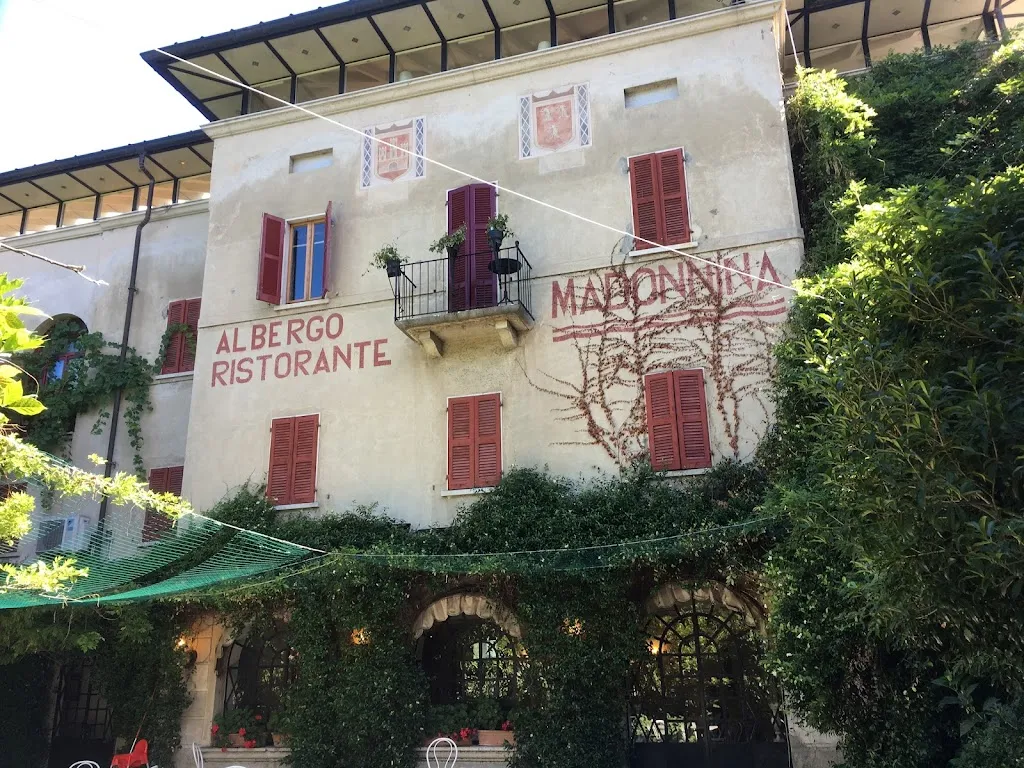 Madonnina Albergo Ristorante restaurant in Cantello