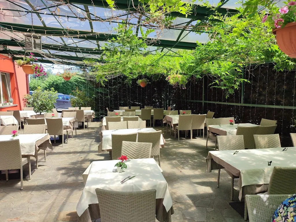 Impero Ristorante Pizzeria_Cantello_slider_image_1