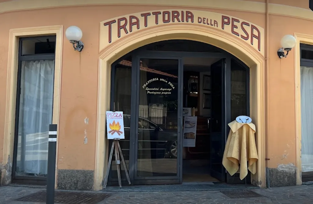 Trattoria della Pesa restaurant in Cantello