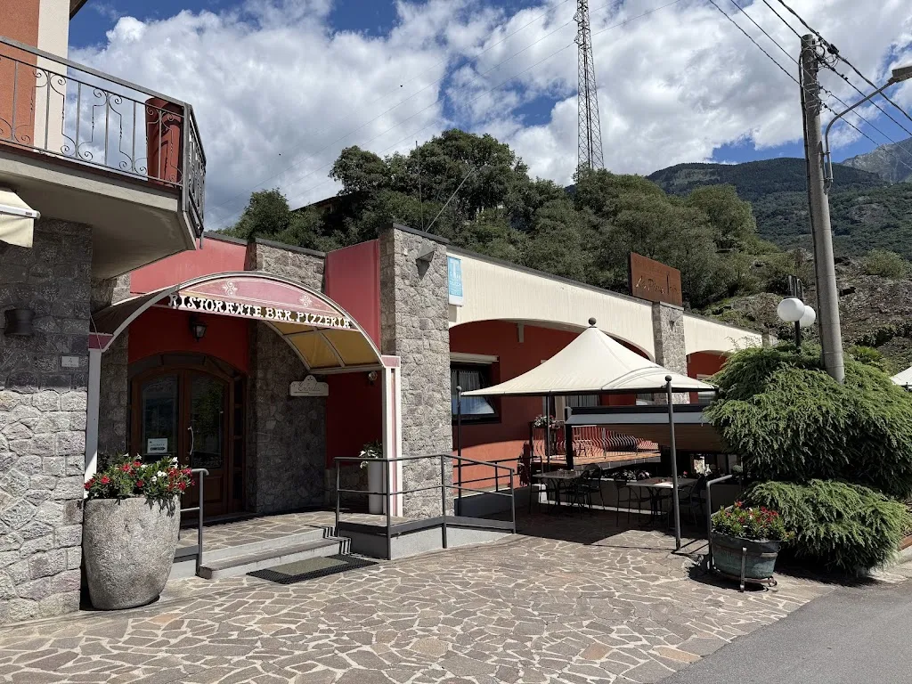 Seth Galentine_Pizzeria La Pieve_Capo di Ponte_review