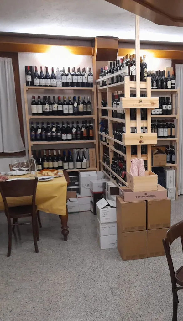 Ristorante Enoteca Oenotheque_Canzo_slider_image_1