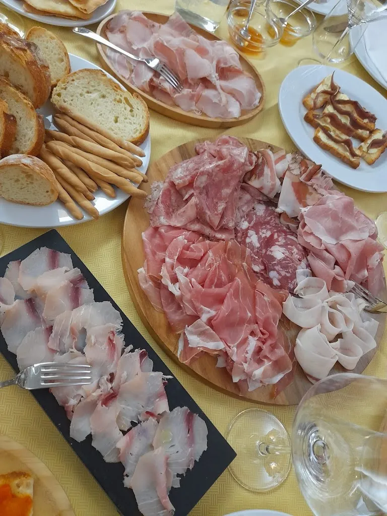 Ristorante Enoteca Oenotheque_Canzo_slider_image_2