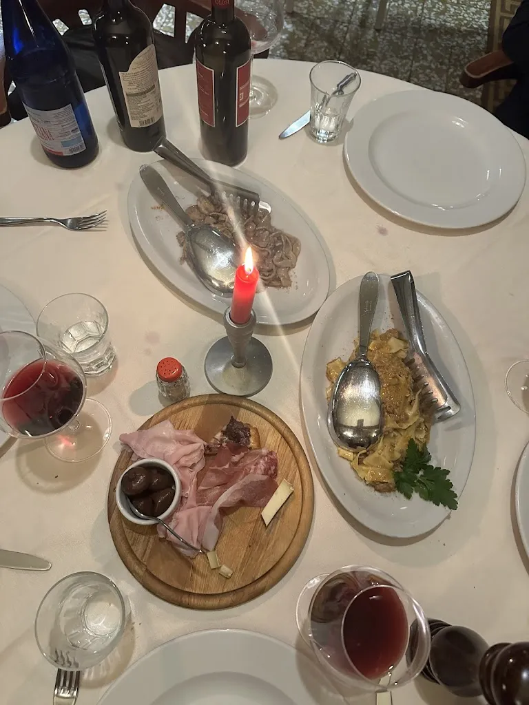 Deirdre McLoughlin_La Storica di Asso_Canzo_review