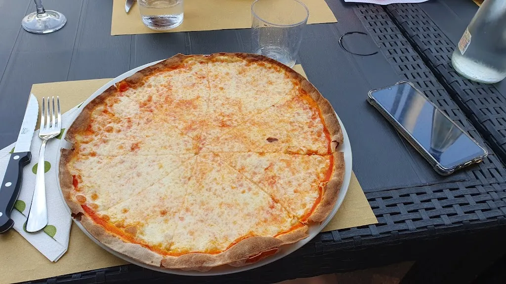 Menu_Center Green Six_Canzo_image_5