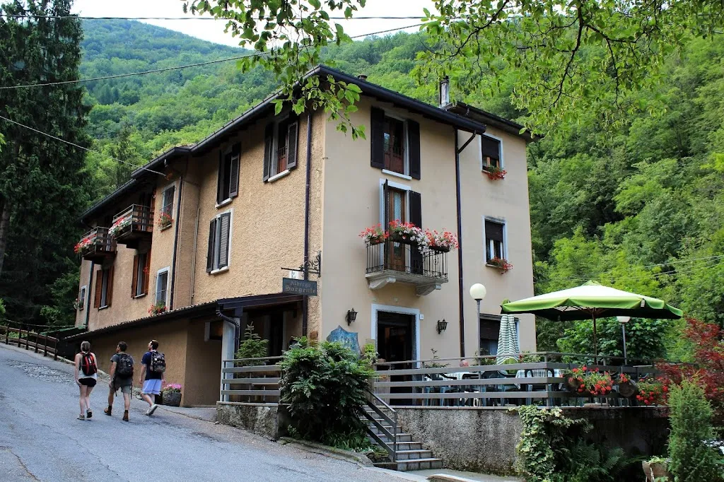 Albergo Sorgente_Canzo_slider_image_1