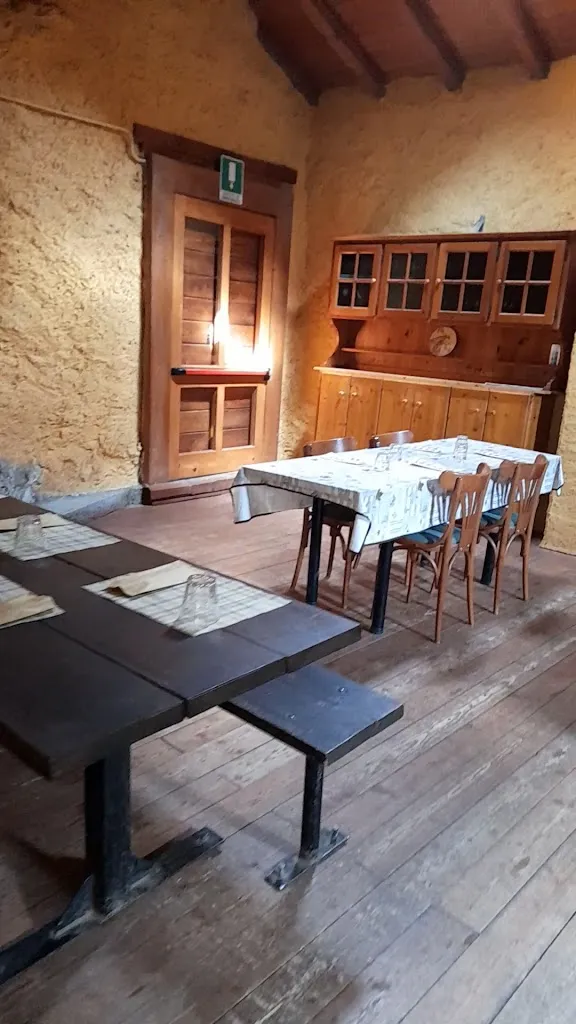 Rifiugio Terz'Alpe Farmhouse La Fattoria_Canzo_slider_image_2