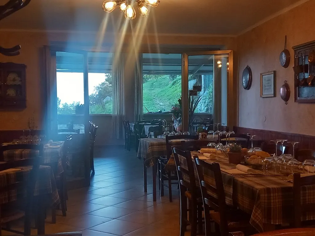 Trattoria Brianzola_Canzo_slider_image_3