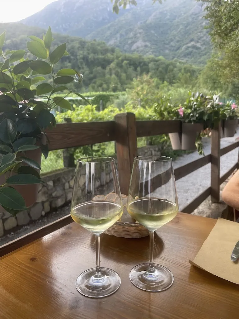 Anna Frenkel_Crotto del Capraio_Canzo_review