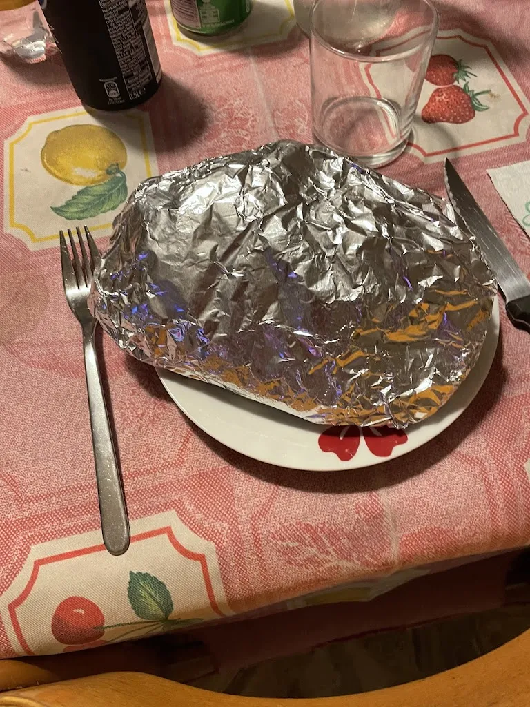 Lucia Castelli_Pizzeria Pace_Canzo_review