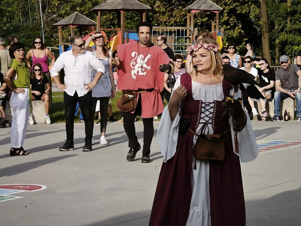 Alessandro Milesi_I Falconieri del Feudo_Canzo_review