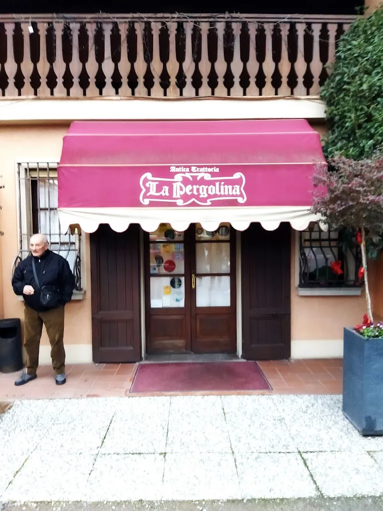 Antica Trattoria La Pergolina restaurant in Capriano del Colle