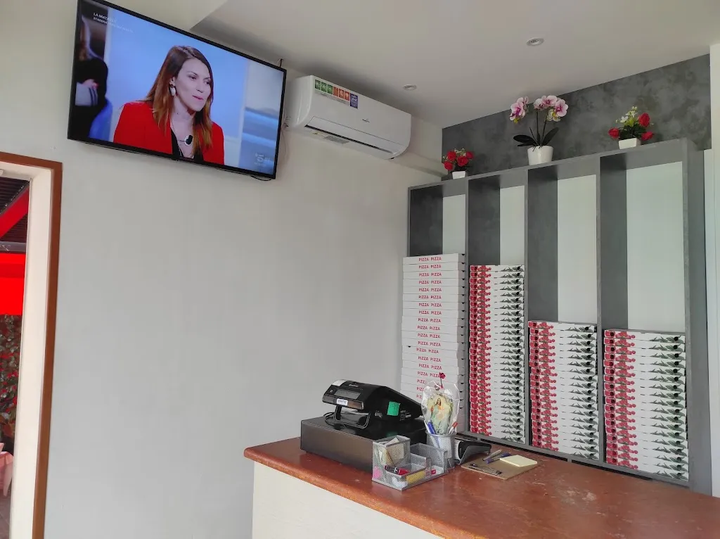 Pizzeria La Rosa da Grego_Capriano del Colle_slider_image_2