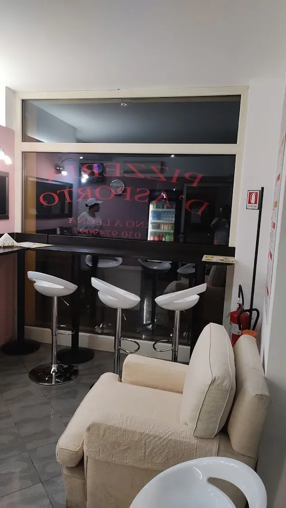 Pizzeria La Rosa 2 restaurant in Capriano del Colle