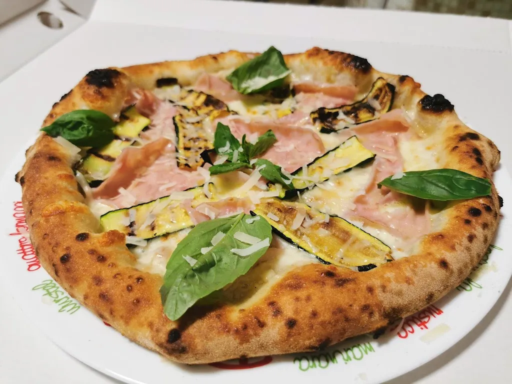 Pizzeria Timo_Caponago_slider_image_3