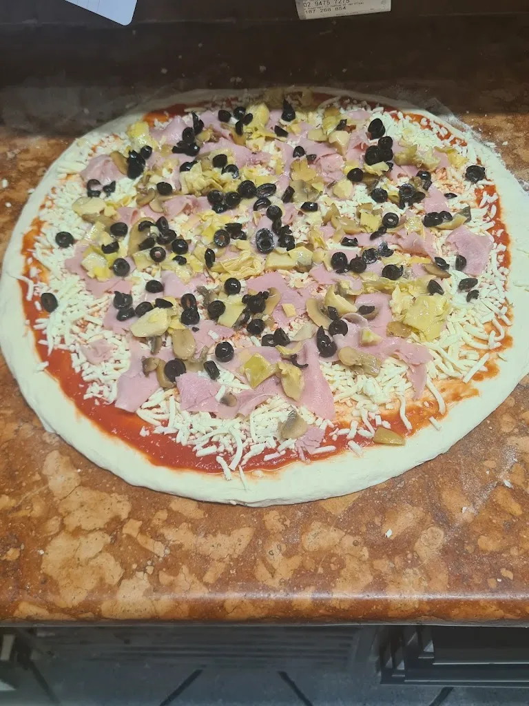 Menu_PIZZERIA JASMINE_Caponago_image_4