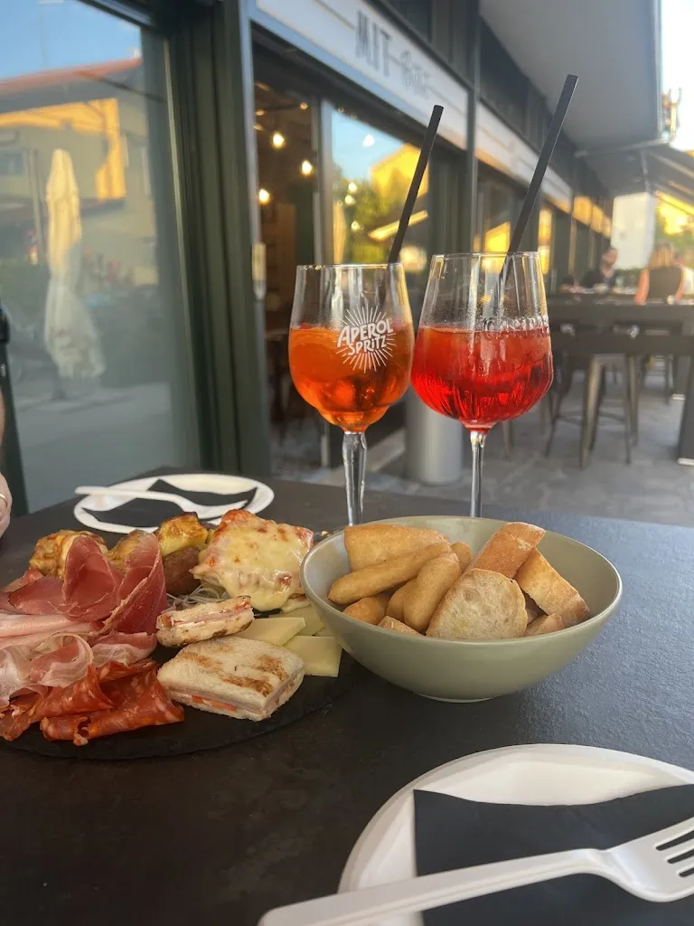 Mit Bistrot_Caponago_slider_image_3