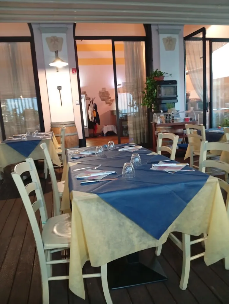 Pizzeria Dukat_Capriolo_slider_image_2