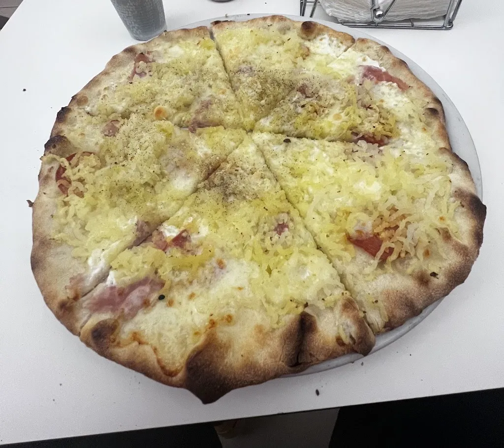 Abramo Amoremous_La lunetta_Acquaviva delle Fonti_review