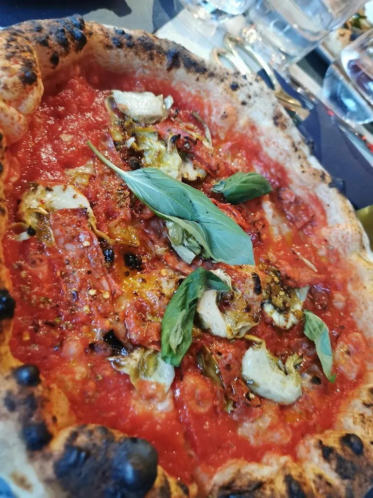 Mattia Sechi_La Pizza a Modo Mio - Dario De Santis_Caravaggio_review