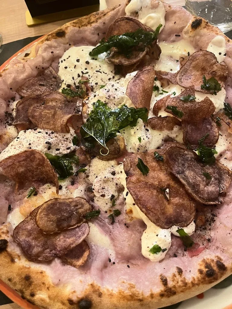 paola saija_La Pizza a Modo Mio - Dario De Santis_Caravaggio_review