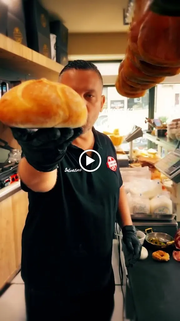 La Fonte Lattea Salumeria & Gastronomia_Caravaggio_slider_image_2