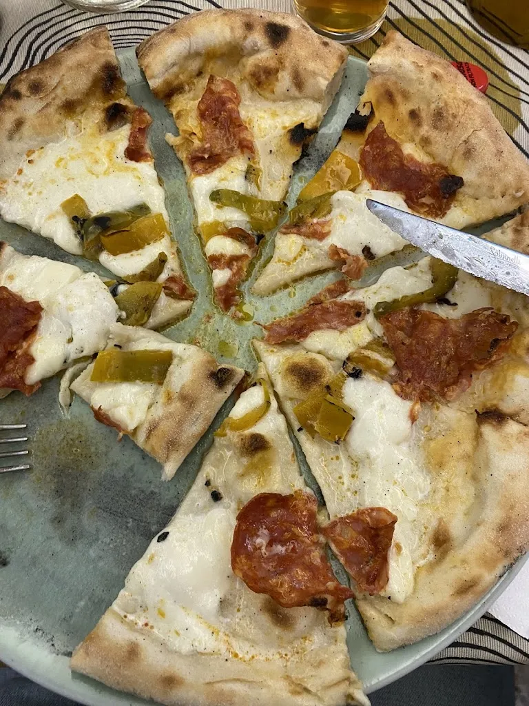 carlo caravaggio_Core Meu / Pizza & Food_Caravaggio_review