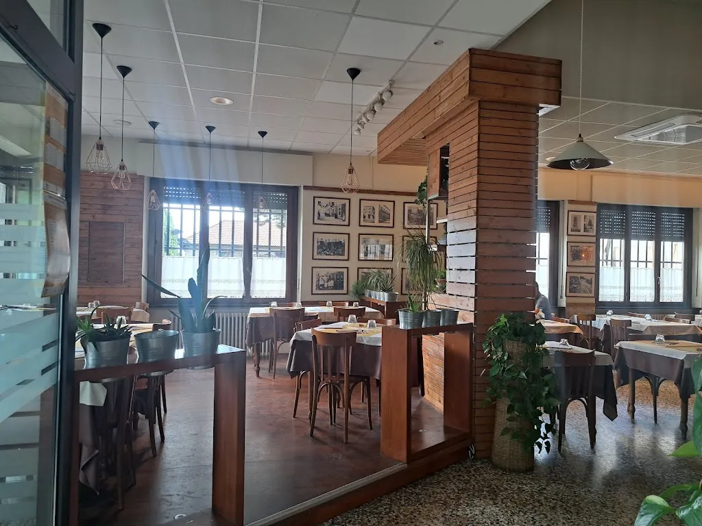 IL CIRCOLO DI CARNAGO restaurant in Carnago