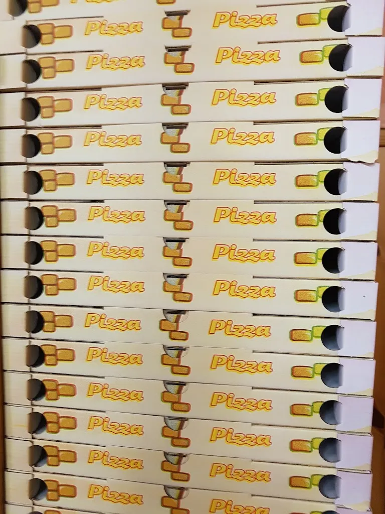 Pizzissima di Sito Giuseppe_Carnago_slider_image_3