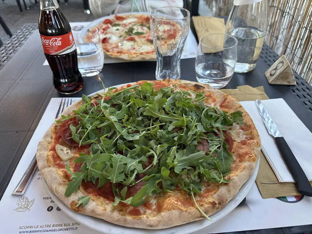 Arte & Pizza_Cardano al Campo_slider_image_3