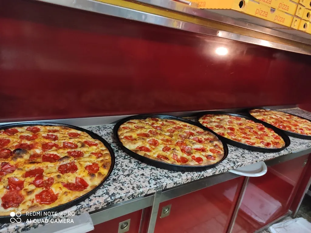 Pizzaviva - Pizzeria Tradizionale dal 1977 da Giuseppe_Acquaviva delle Fonti_slider_image_2