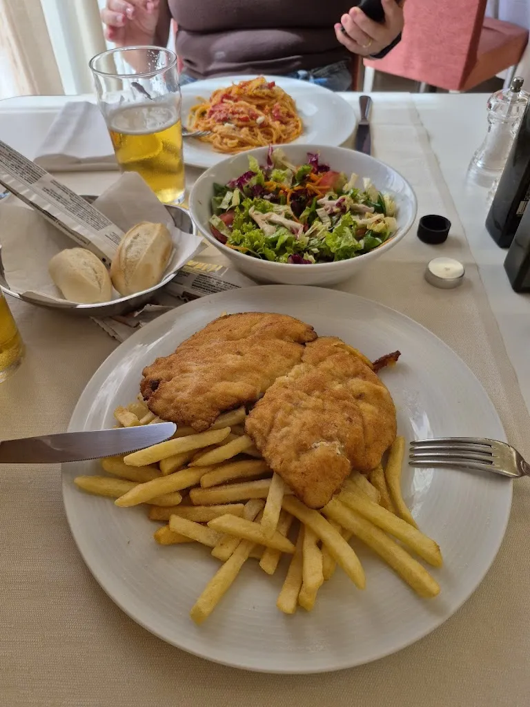 Fernando Bizin_Oltre Le Nuvole_Cardano al Campo_review