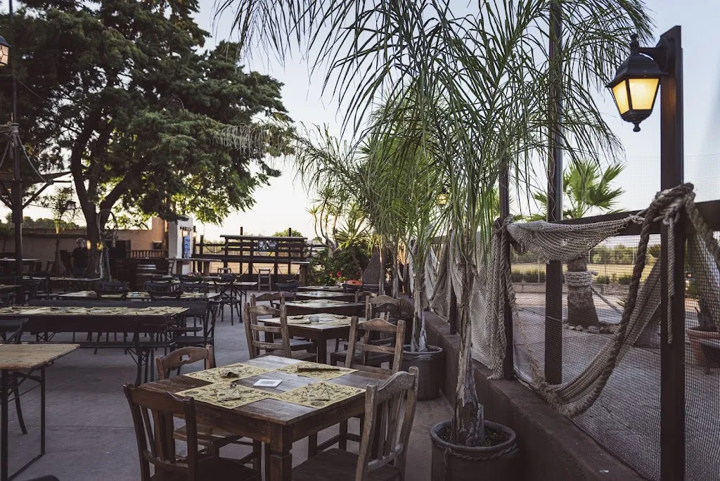 Il covo del tesoro - Sede estiva Barba Nera ristorante a Acquaviva delle Fonti