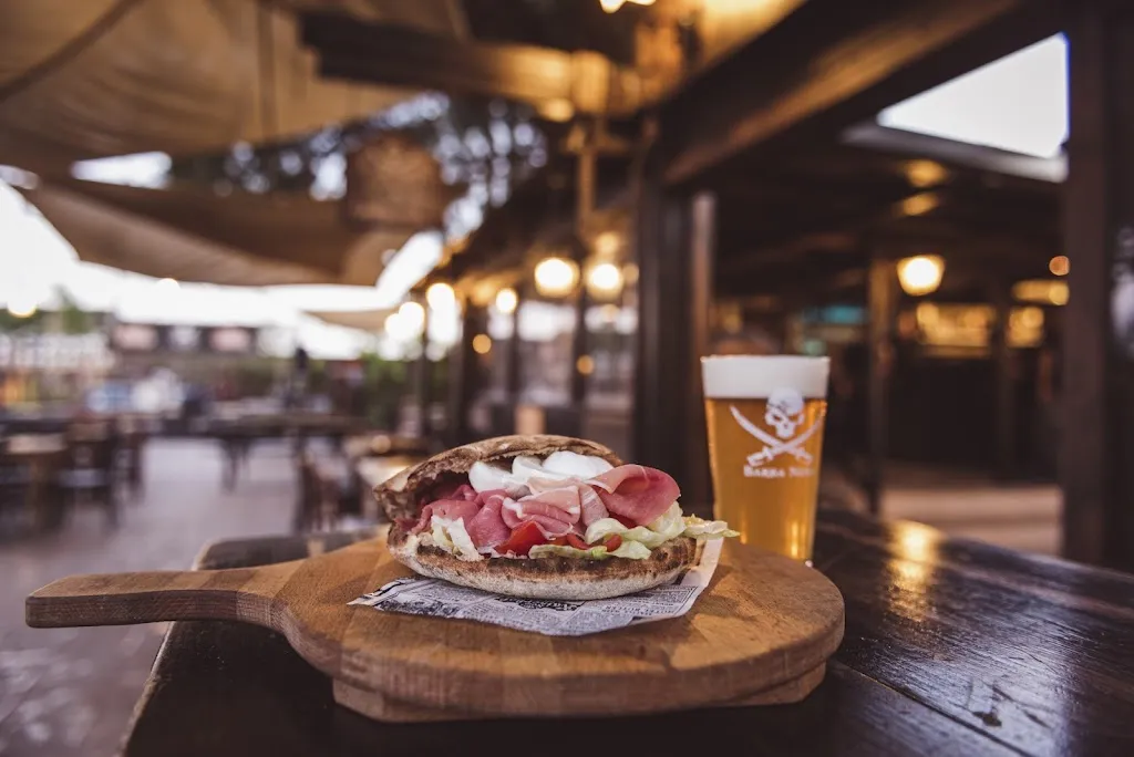 Il covo del tesoro - Sede estiva Barba Nera_Acquaviva delle Fonti_slider_image_3